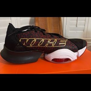 Nike Air Zoom Super Rep 2  Men size 10.5